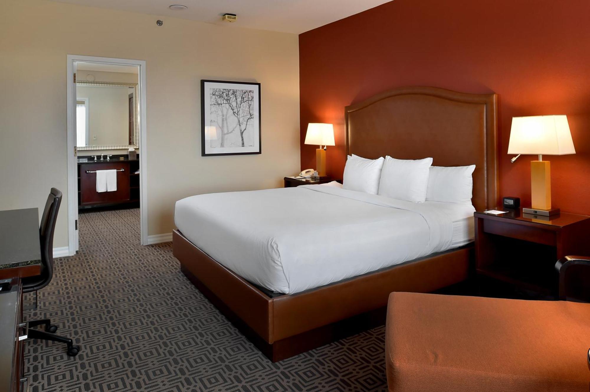 Doubletree By Hilton Hotel St. Louis - Chesterfield Dış mekan fotoğraf